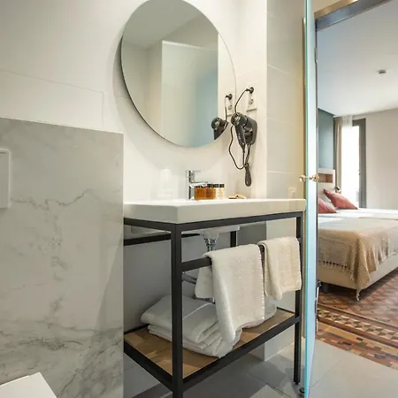 Fontanella By Bcn Urban Guest house